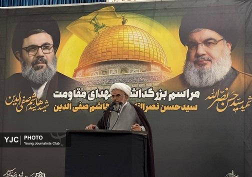 گزارش تصویری از مراسم بزرگداشت شهیدان مقاومت در بندرعباس