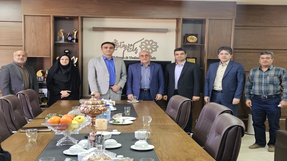 باشگاه خبرنگاران -تحول مهارتی دانشگاه آزاد اسلامی یزد؛ پیوند دانش و صنعت در دستور کار