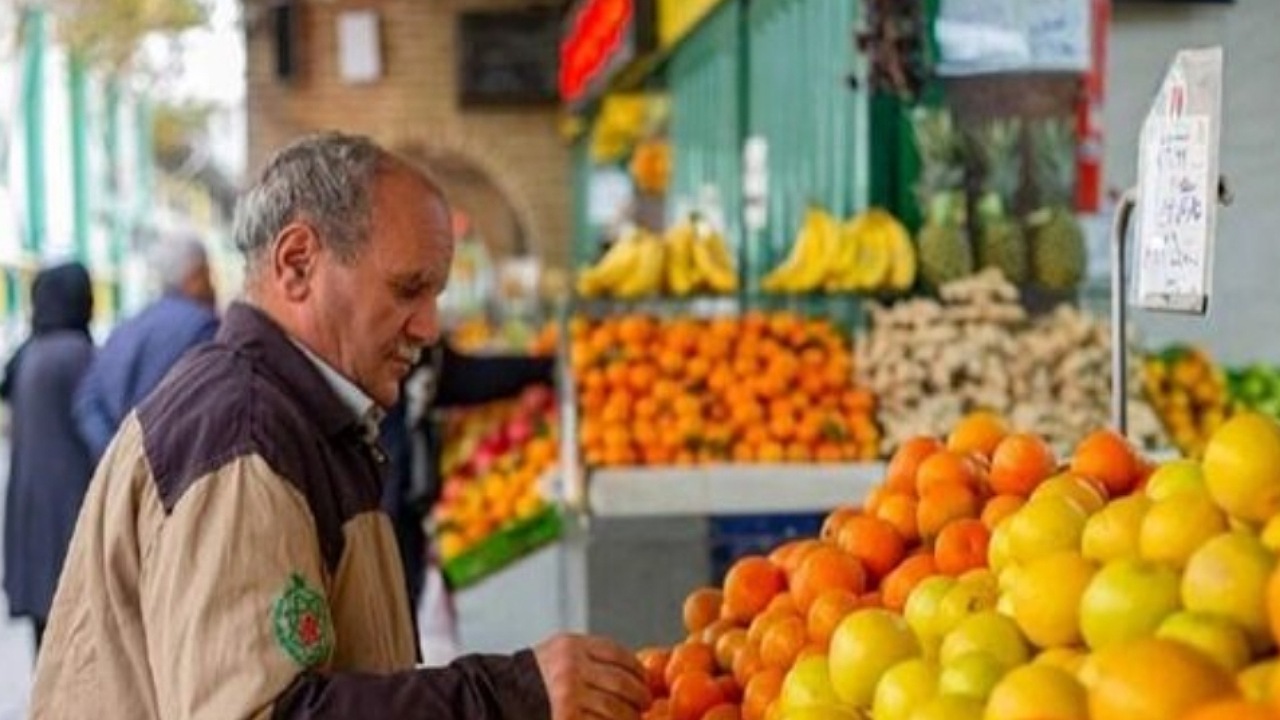 میادین و بازار‌های میوه و تره بار فردا باز است