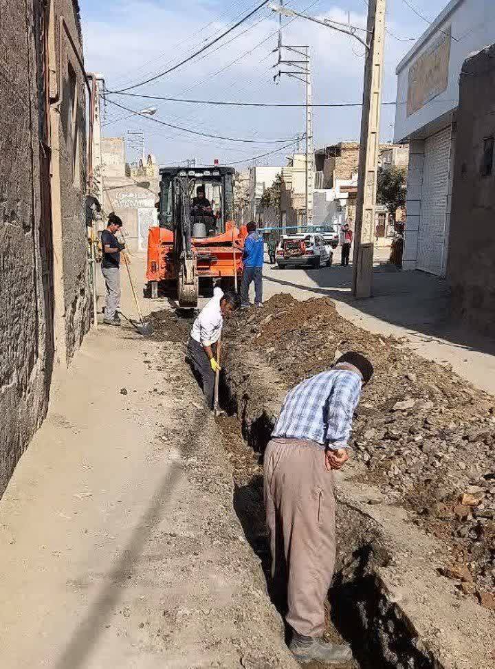 اجرای ۵۰۰ متر عملیات اصلاح شبکه توزیع آب