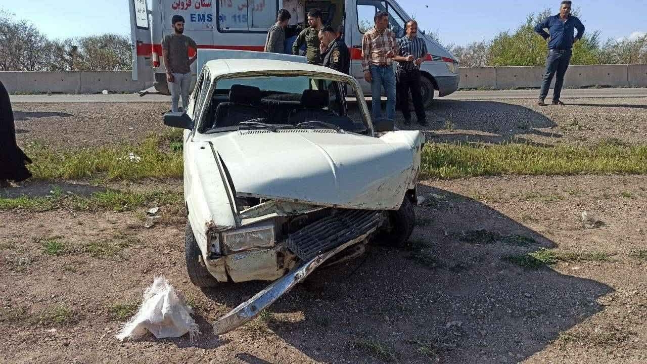 واژگونی خودرو در تاکستان ۹ مصدوم بر جای گذاشت