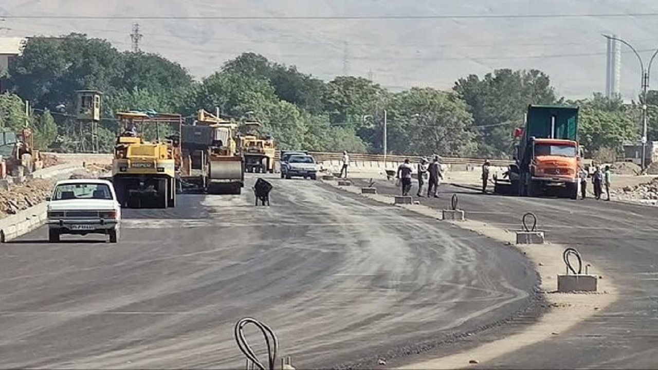 پیشرفت ۶۲ درصدی کمربندی جنوب غرب اصفهان و پل زیرگذر آبنیل