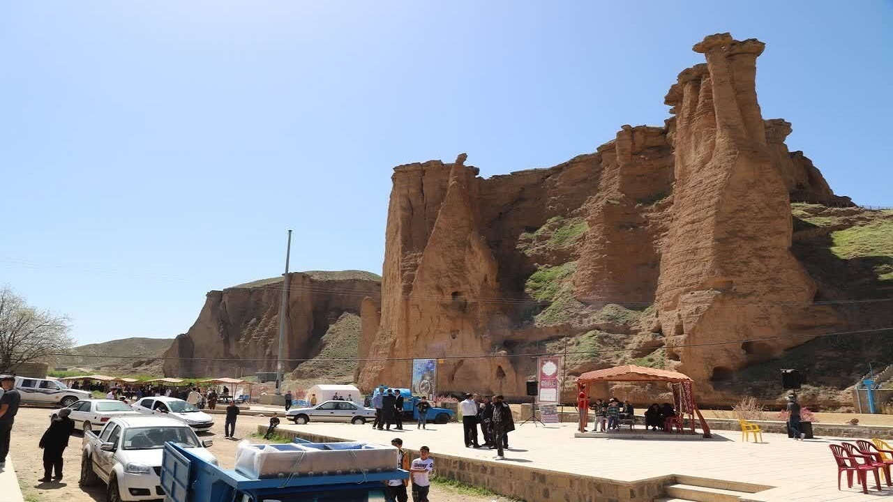 سومین جشنواره طبخ ماهی در ماهنشان برگزار شد