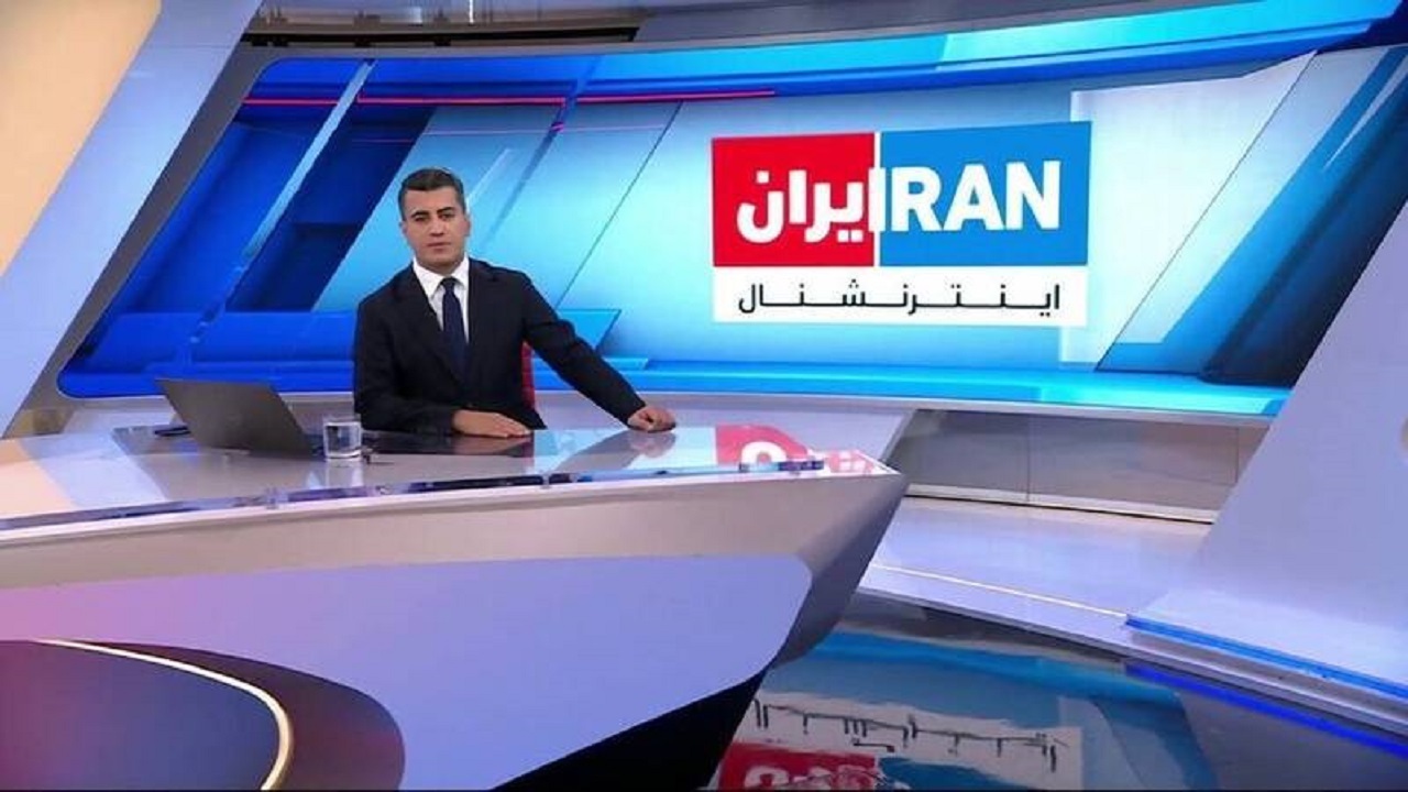 عصبانیت مجری اینترنشنال از بالا بردن پرچم مقاومت در آمریکا + فیلم