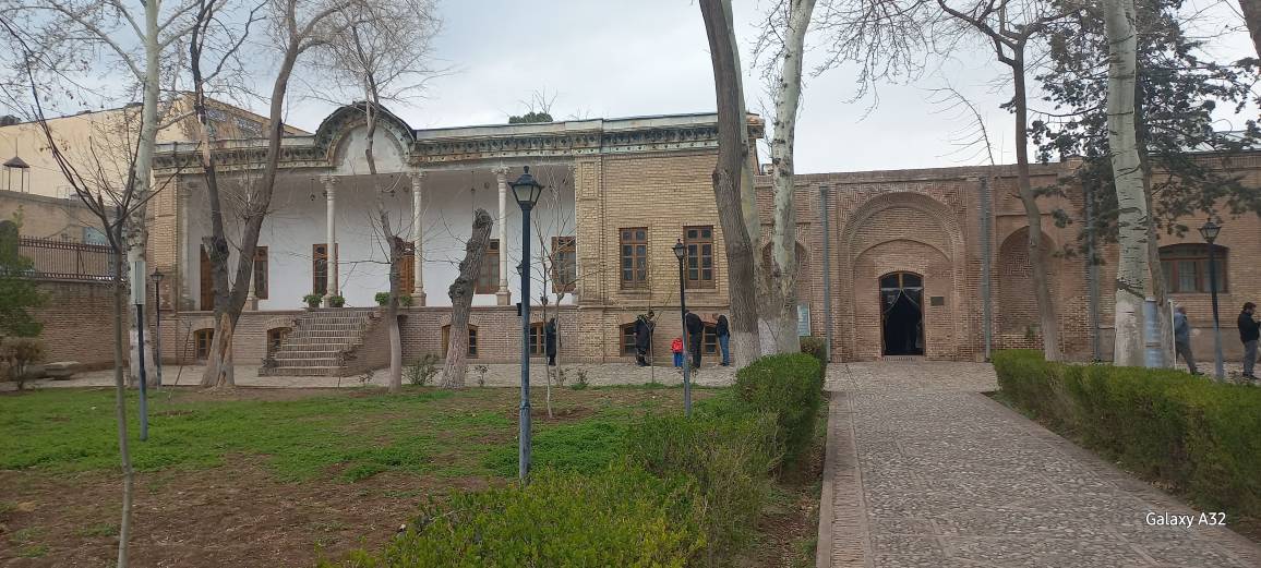 عمارت عالی قاپو قزوین