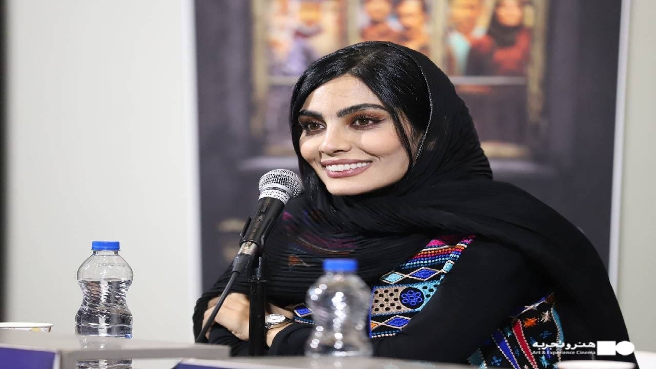 صحرا اسداللهی از جشنواره بیروت جایزه گرفت