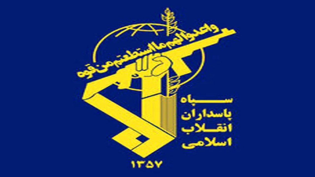 قدرتمندی و عزتمندی سپاه ریشه در پیروی مطلق از ولایت فقیه است