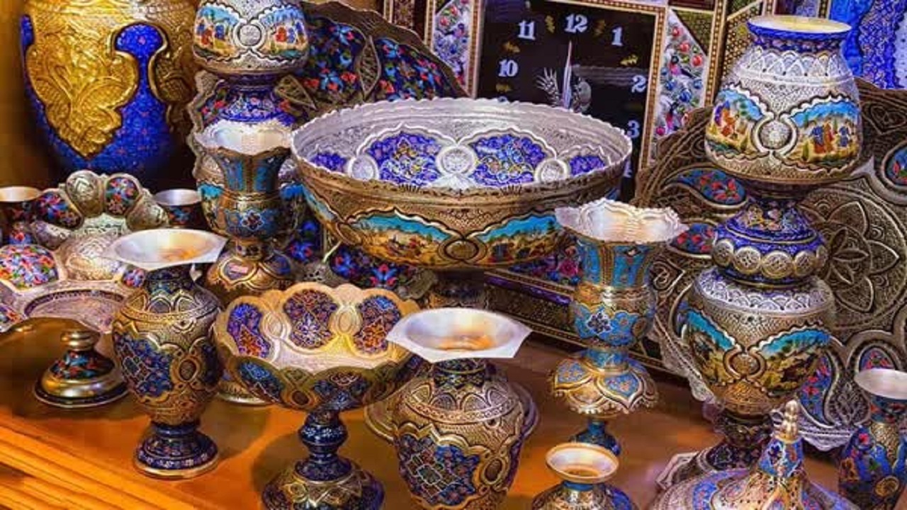 برگزاری ۲۴ نمایشگاه صنایع دستی در هفته فرهنگی اصفهان