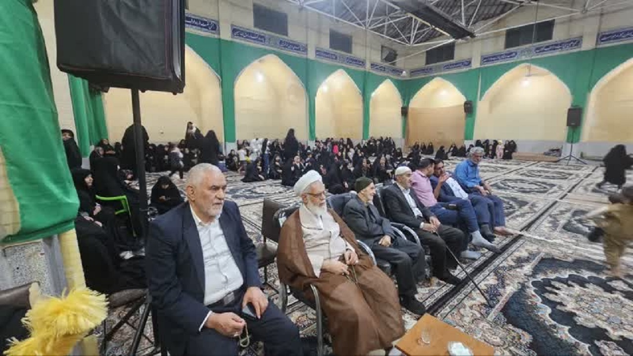 اجرای پویش همراه با شهدا و همگام با علما در بافق