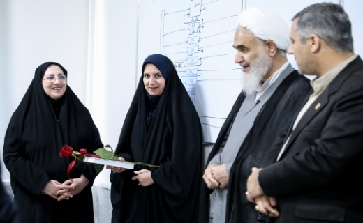 دیدار امام جمعه قزوین با معلمان و اساتید در پاسداشت روز معلم