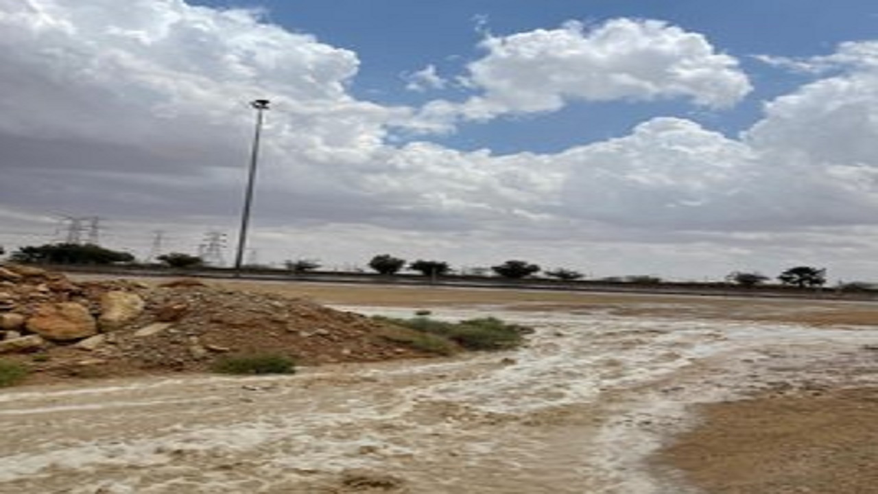 جاری شدن سیل در شهر مدینه + فیلم