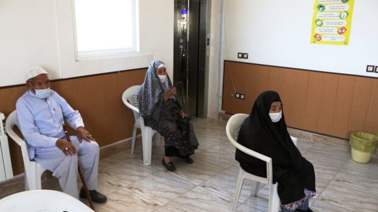 ارائه خدمات درمانی بهداشتی به اتباع مجاز و غیرمجاز در سیستان و بلوچستان