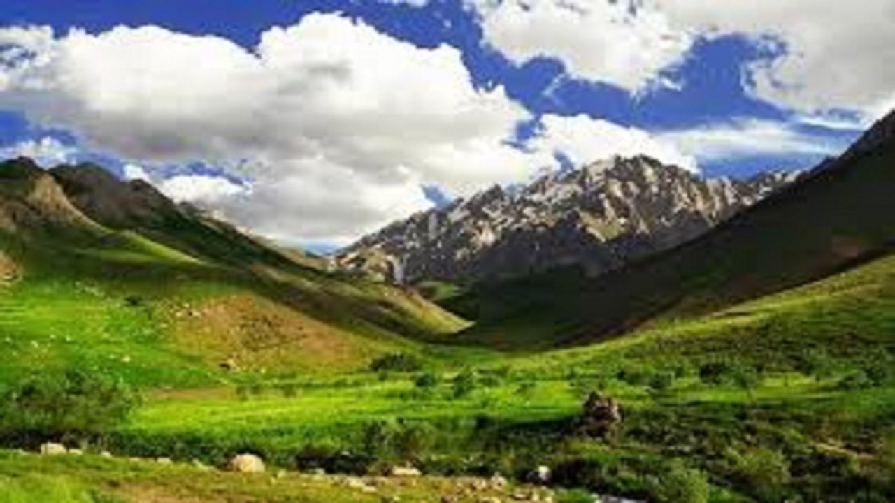 بهار در اشترانکوه لرستان+فیلم