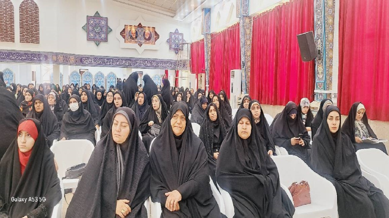 تجلیل از مربیان عقیدتی و سیاسی سپاه فتح استان