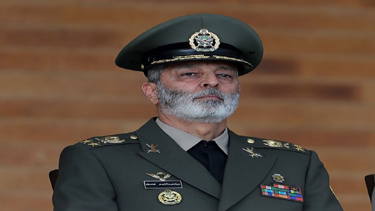 پیام تبریک فرمانده کل ارتش به مناسبت روز معلم