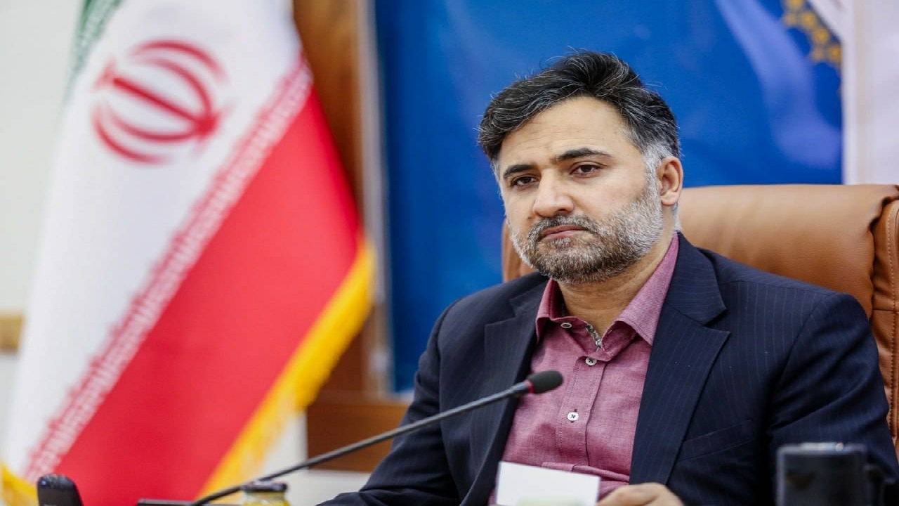 اعطای بسته حمایتی یک میلیارد تومانی به ۱۰۰ استاد منتخب شاگردپرور