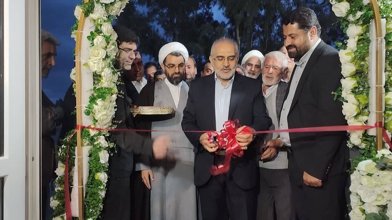 افتتاح بزرگترین درمانگاه خیریه روستایی کشور در بیاض انار