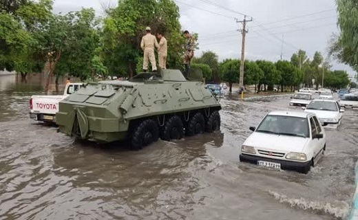 نفربر&zwnj;های ارتش به کمک خیابان&zwnj;های دزفول آمدند+ تصاویر