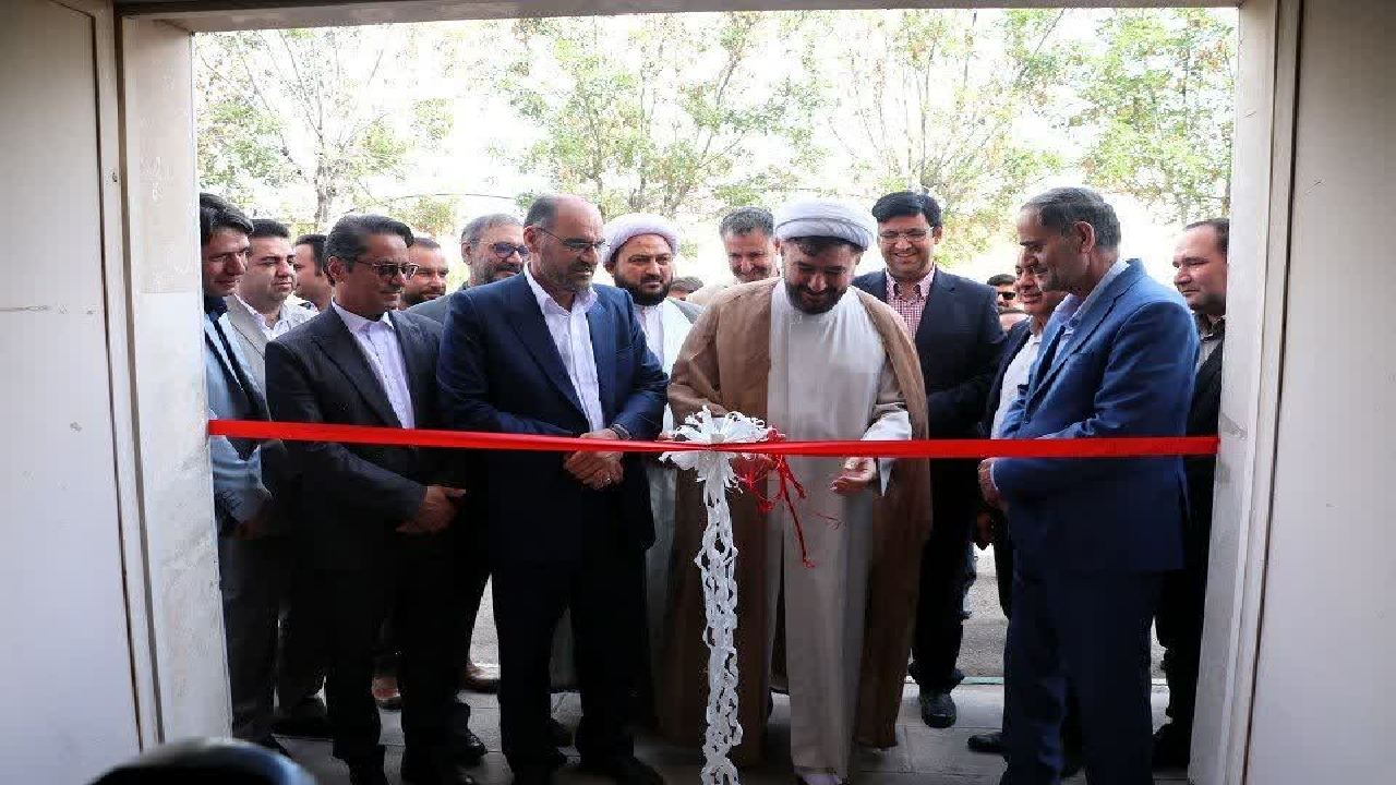 افتتاح نمایشگاه صدرا در دانشگاه آزاد اسلامی واحد بوئین زهرا