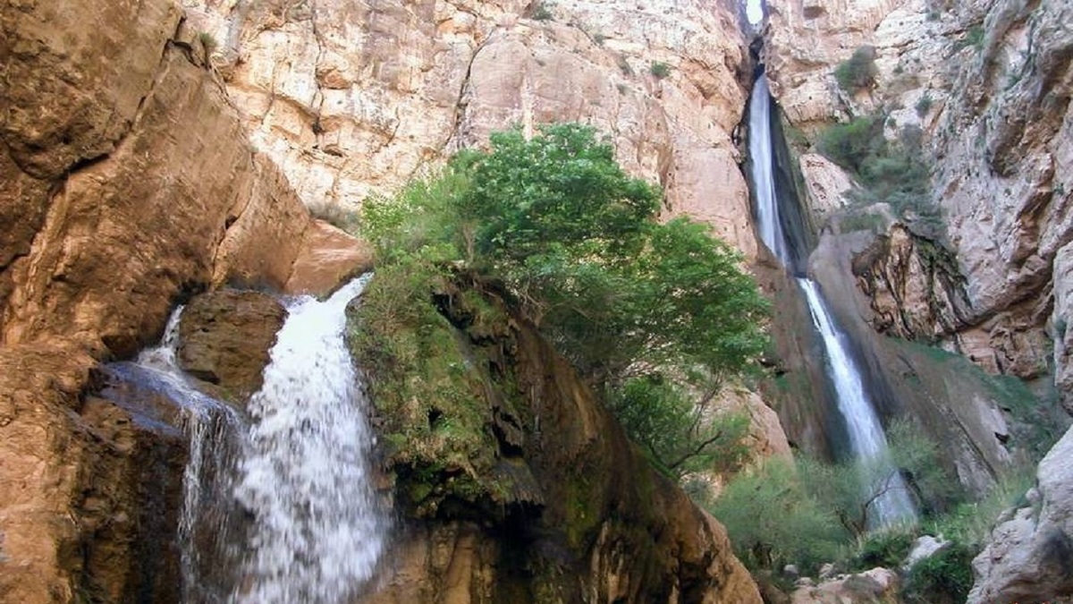 آبشار بکر و تماشایی چال سراب + فیلم
