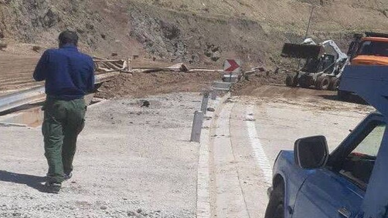 آغاز ایمن سازی بزرگراه شهید خرازی حد فاصل بلوار اردستانی و پژوهش