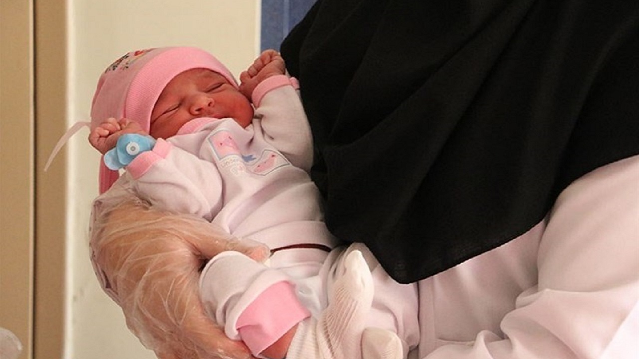 نقش ماما در سلامت زنان و نوزادان