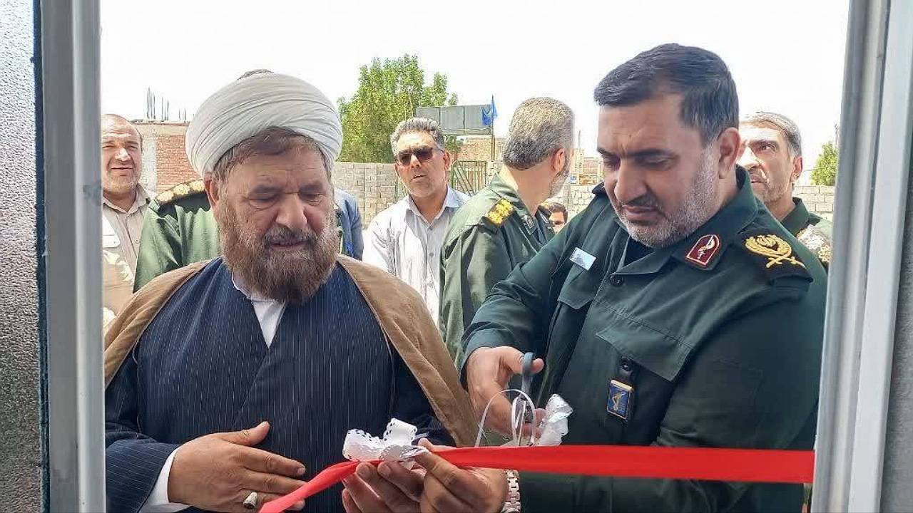 بهره مندی بیش از ۳۸۰۰۰ نفر از نعمت آب شرب