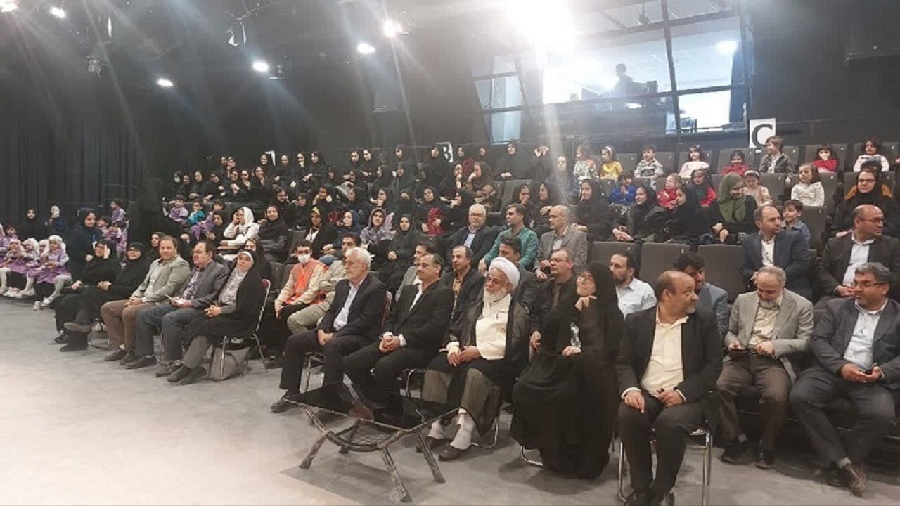 گرامیداشت روز زمین پاک در قزوین 