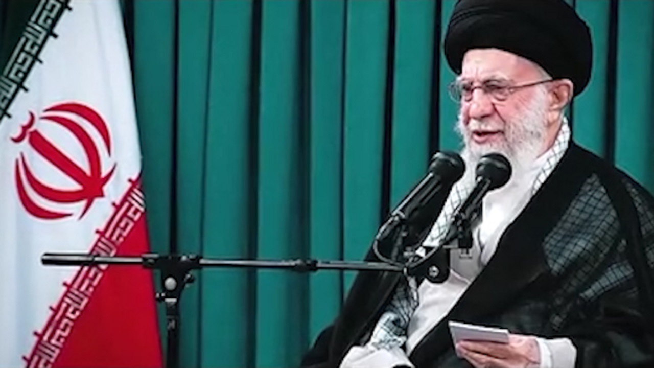 بخش‌هایی از سخنان رهبر انقلاب در مورد رضایت از سپاه پاسداران + فیلم