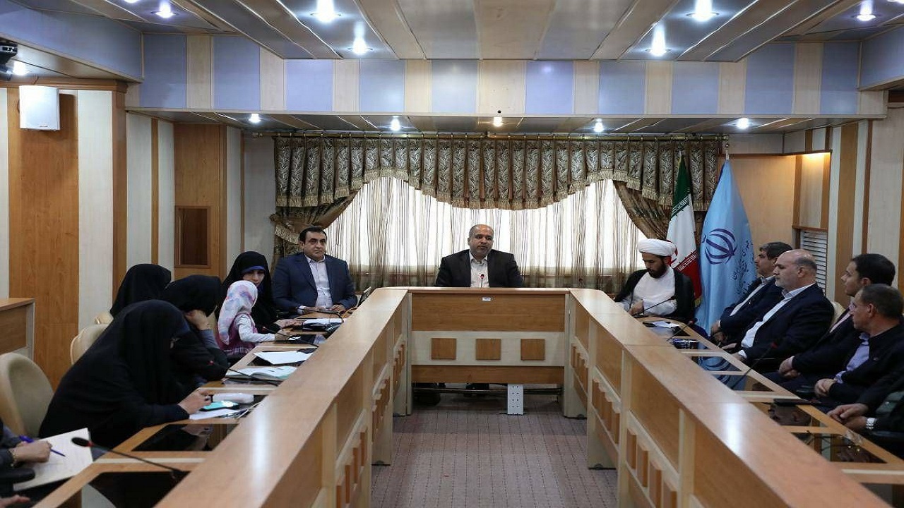 دوگانه اصولگرا و اصلاح‌طلب به کاهش مشارکت در انتخابات می‌انجامد