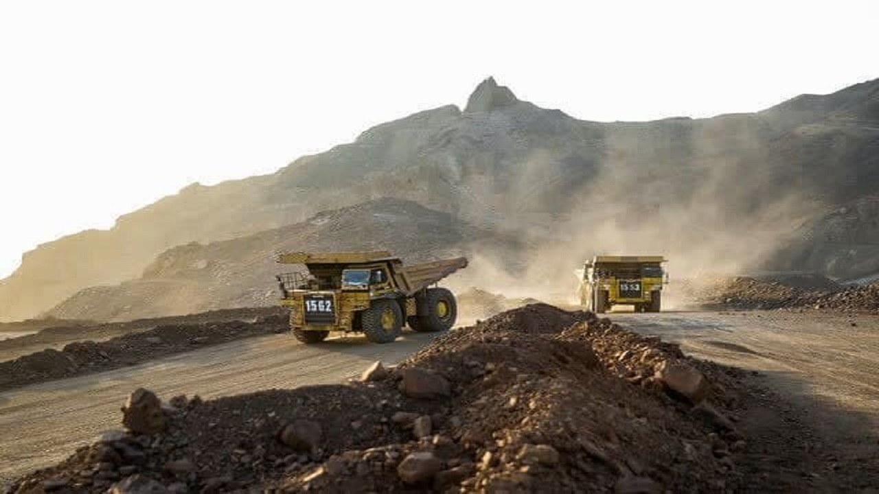 فوت کارگر معدن بر اثر سقوط در قیف معدن شن در دهاقان