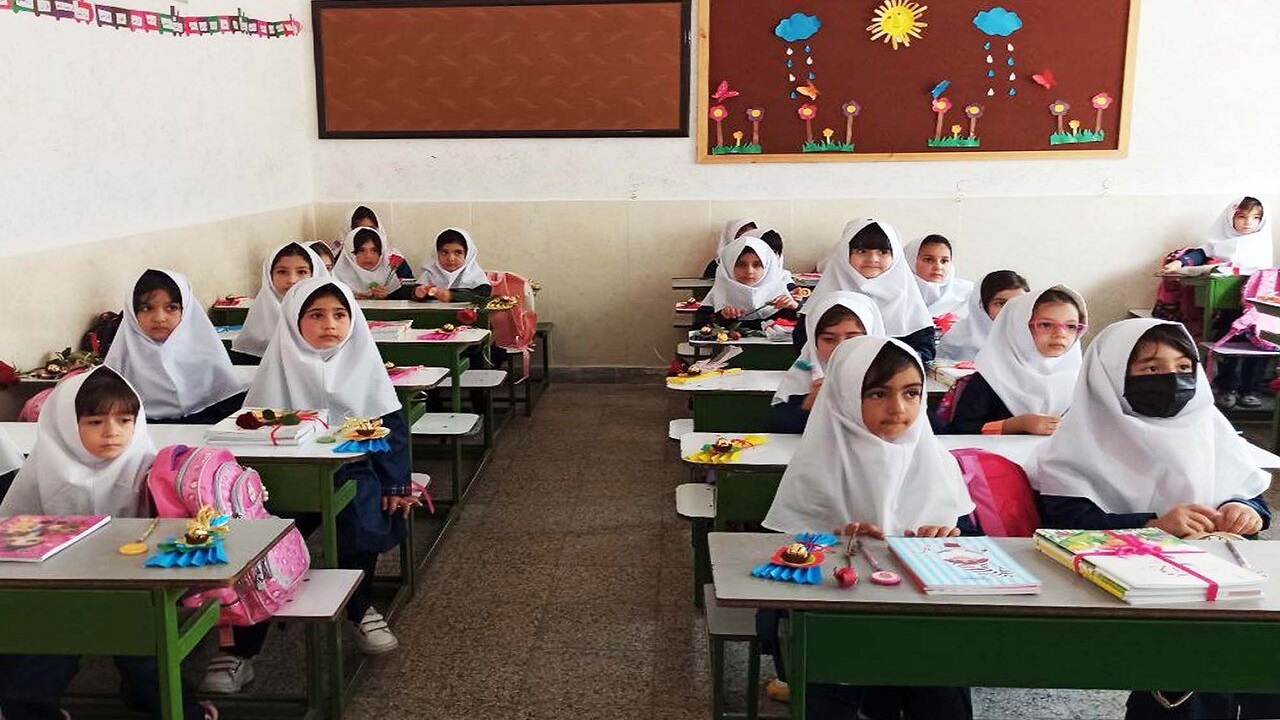 «به دانش‌آموزتان نگاه ملی بدهید» + فیلم