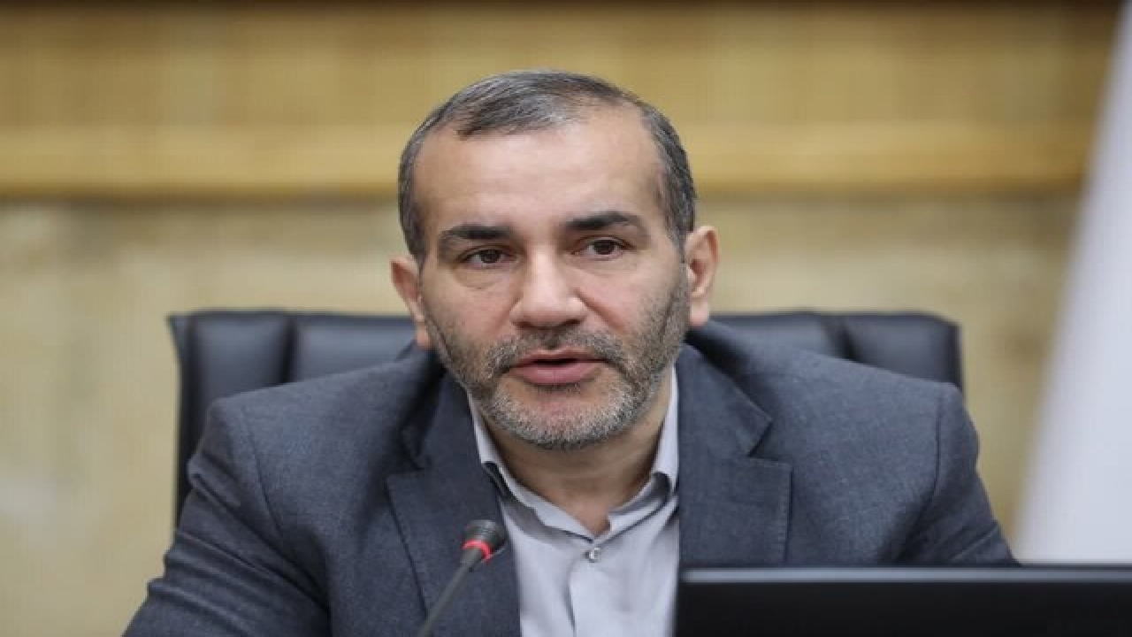 کاندیداها برای توسعه استان تلاش کنند