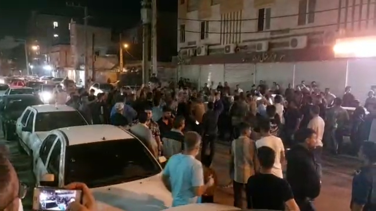 شادمانی آبادانی در پی اعلام نتایج دور دوم انتخابات + فیلم