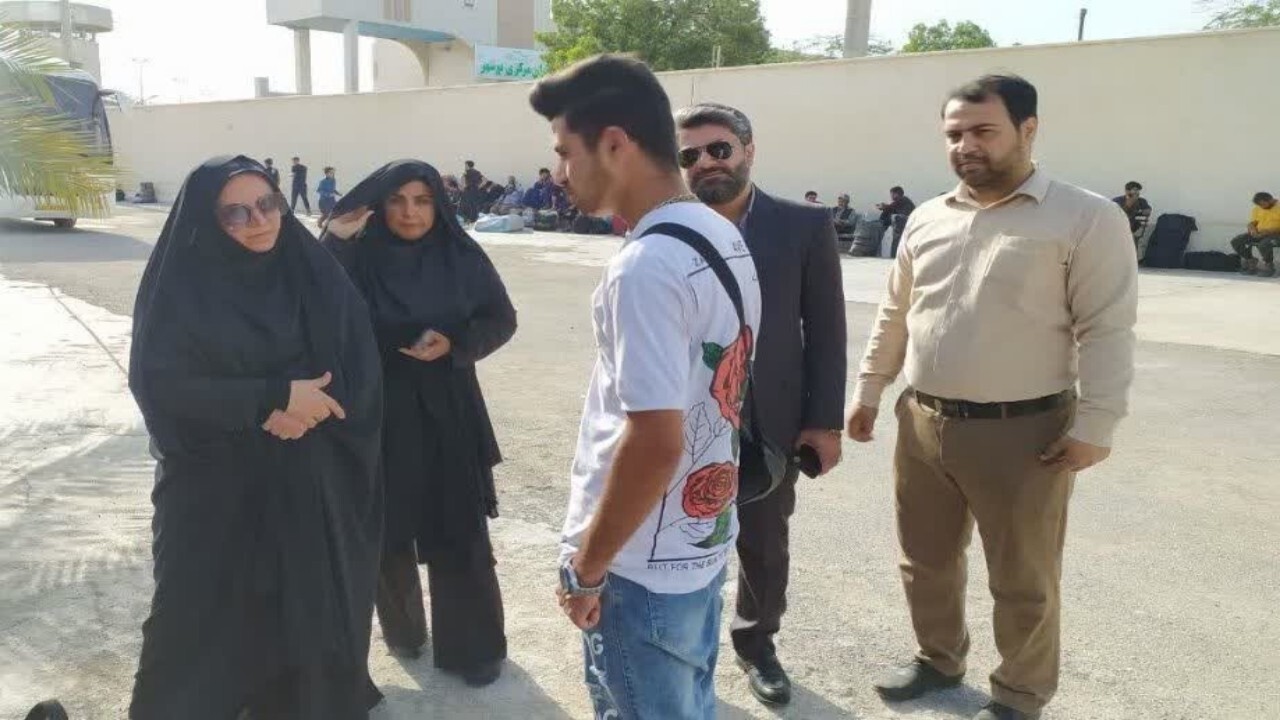 بازدید مدیرکل امور اتباع بوشهر از اردوگاه مراقبتی برج مقام