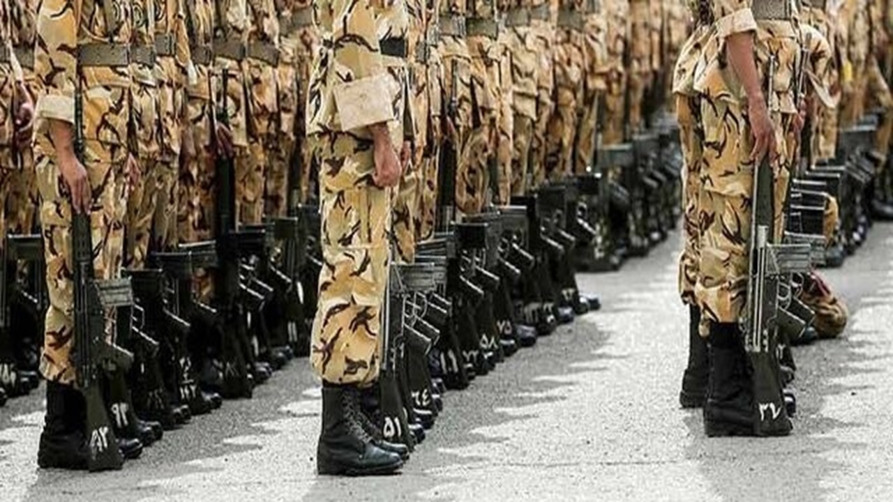 دهنوی: حقوق سربازان دوباره افزایش پیدا کرد