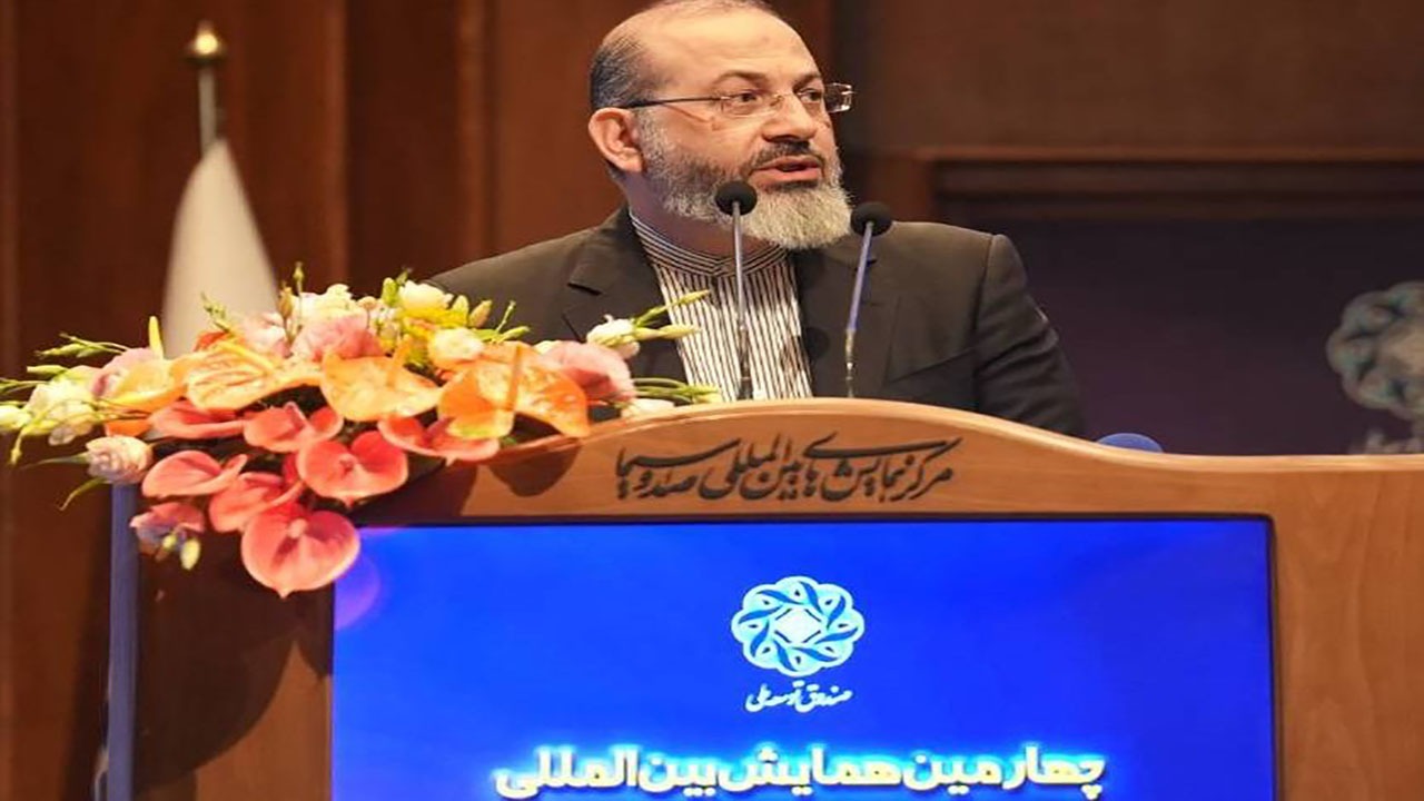 تاکید رئیس کل دیوان محاسبات کشور بر شفاف سازی بیشتر در عملکرد صندوق توسعه ملی/ دکتر دستغیب: با بنگاه داری صندوق توسعه ملی مخالف هستیم