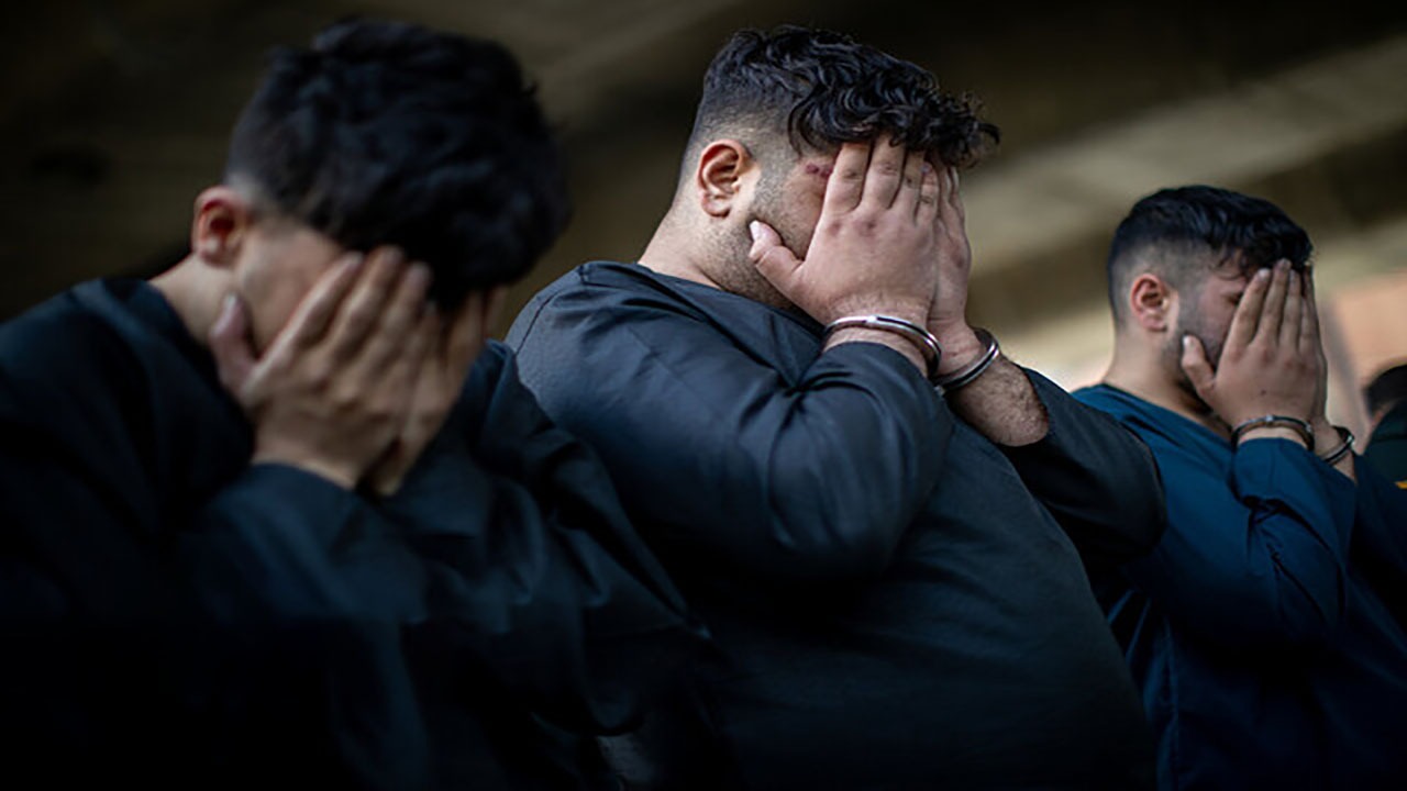 سارقان مسلح بزرگراه صدر به «محاربه» متهم شدند