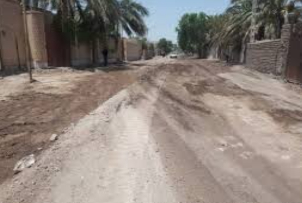 کوچه‌ای در خیابان ۱۵ خرداد رفسنجان در انتظار آسفالت