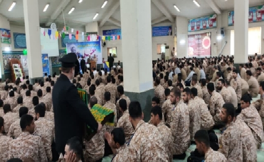 آئین تجلیل از فعالان قرآنی با حضور کاروان خدام رضوی