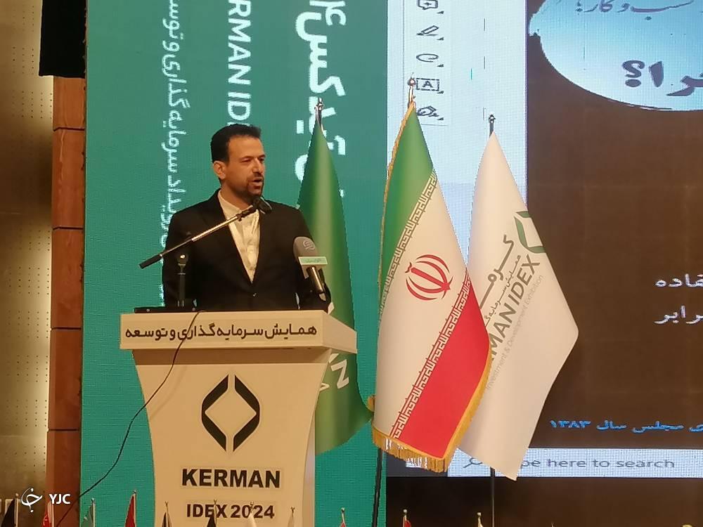هیچ وامی درقالب رونق تولید پرداخت نشد/بخش خصوصی شریک راهبردی دولت است نه پیمانکارش!