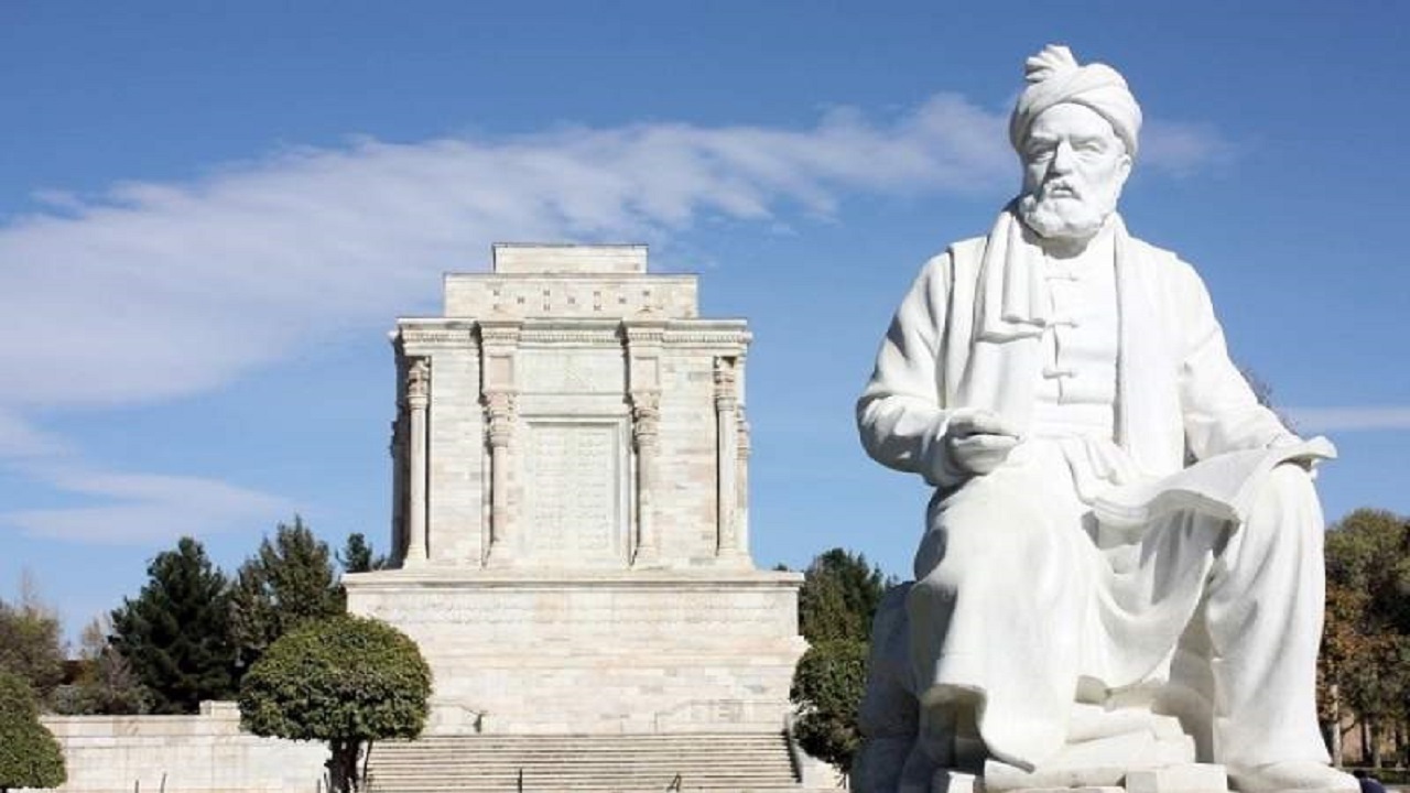 شاهنامه فردوسی اثری چند بعدی است