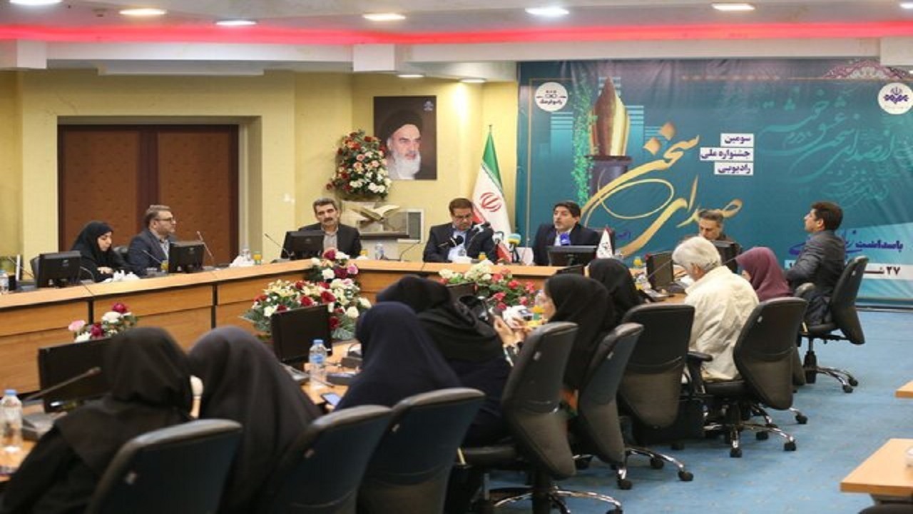 ساخت ۸۶ برنامه رادیویی مستقل ویژه زبان و ادبیات فارسی