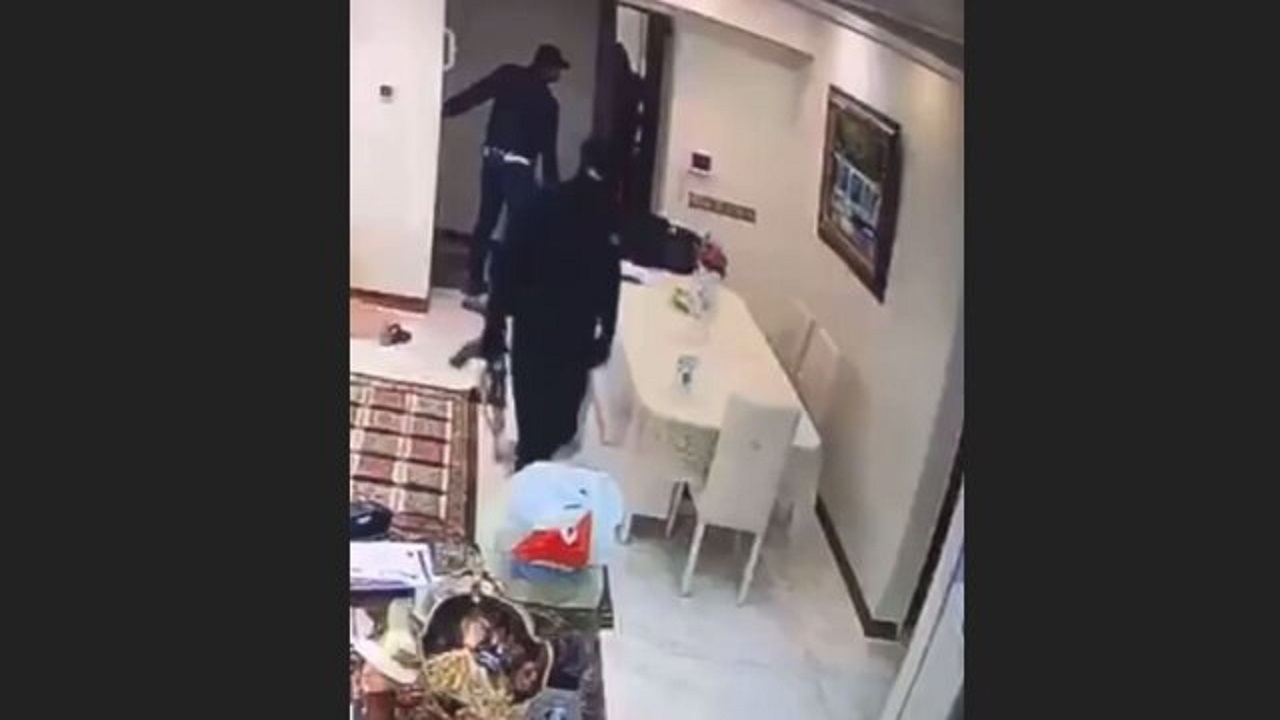 ورود ۵ سارق مسلح به خانه در حضور ساکنان/ تشکیل تیمی ویژه برای دستگیری سارقان