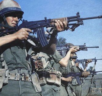 اسلحه تهاجمی Galil