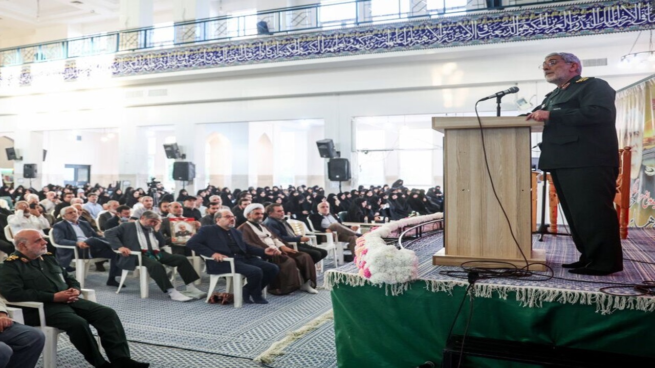 سردارقاآنی: حساب فرانسه، آلمان و انگلیس سرجای خودش؛ ناتو با همه امکاناتش آمد