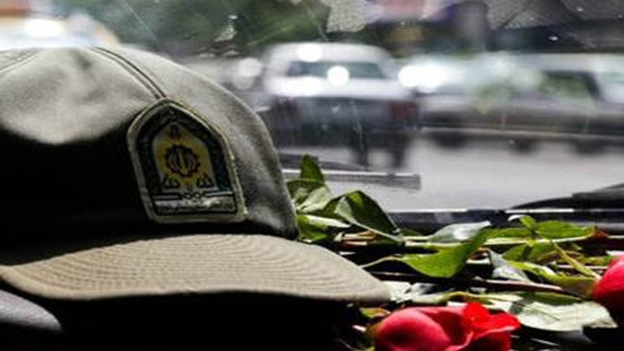 اقدام انسان دوستانه یک مامور پلیس در شبکه‌های اجتماعی پربازدید شد + فیلم