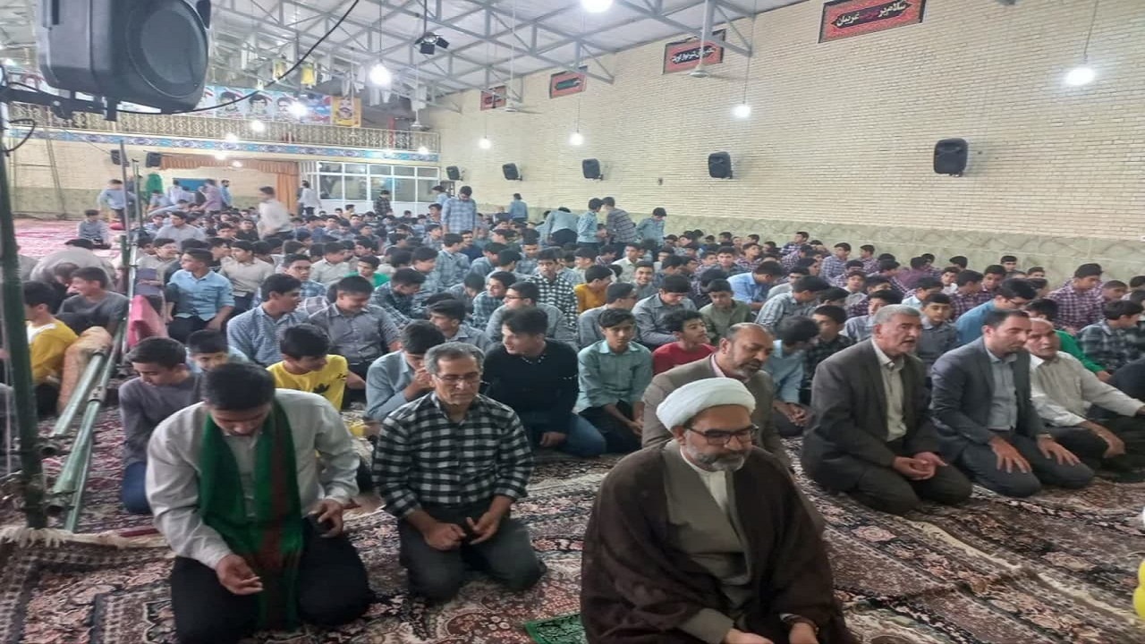 جشن عبادت و بندگی پسران در مهریز