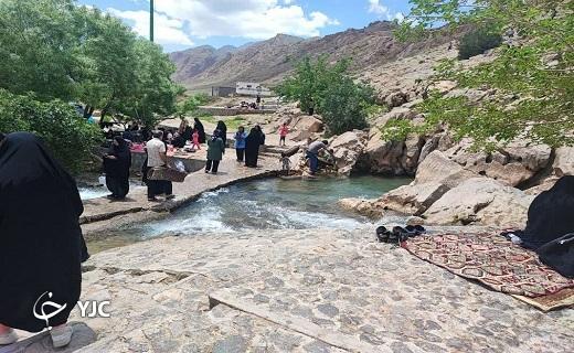 بازدید بانوان محیط زیست از منطقه حفاظت شده کالمند بهادران+عکس