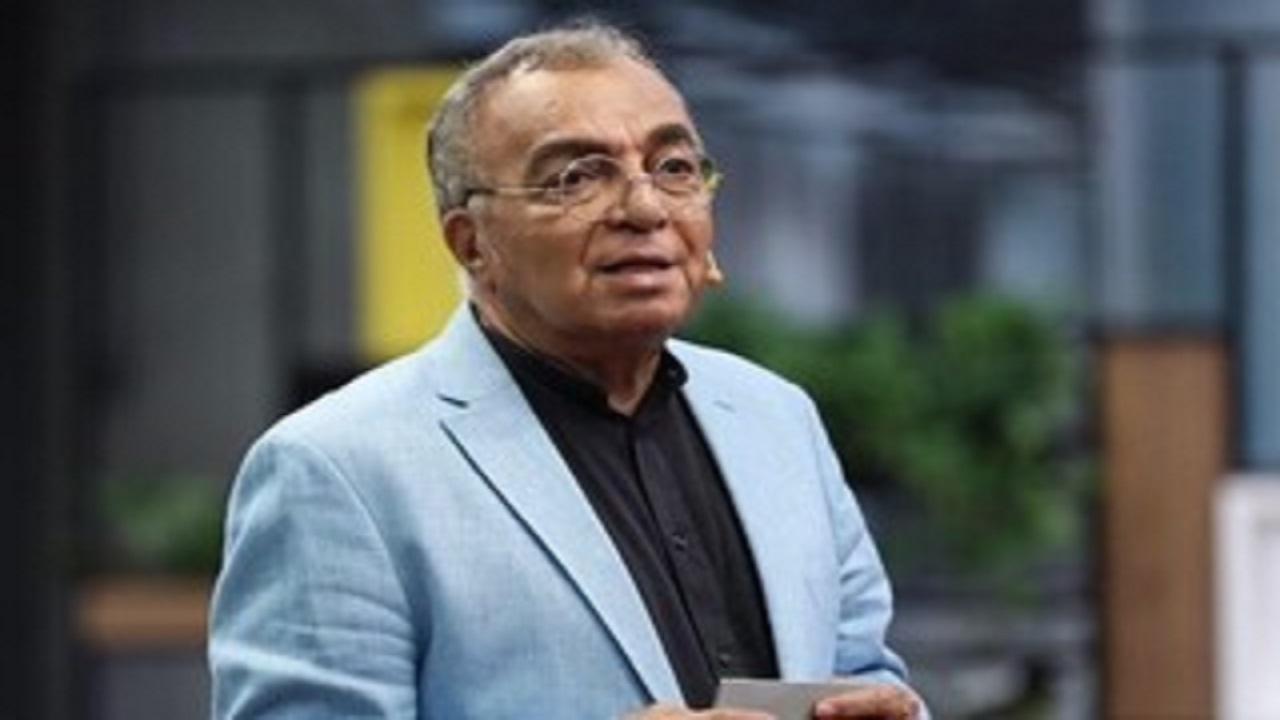 خاطره مسعود فروتن از چگونگی ورود افراد به جعبه رادیو + فیلم